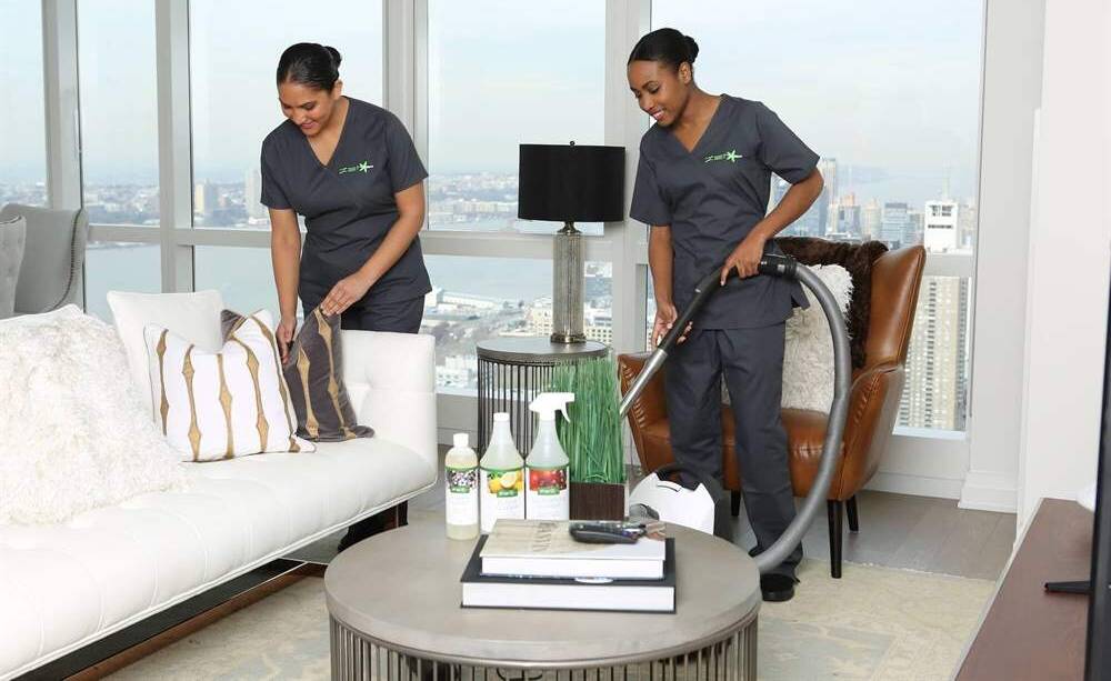 Mass Image Compressor Compressed this image. https://sourceforge.net/projects/icompress/ with Quality:65